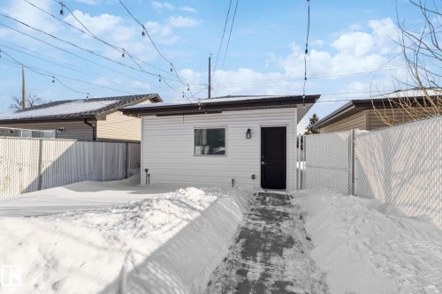 9843 153 Street, Edmonton, AB - Outdoor