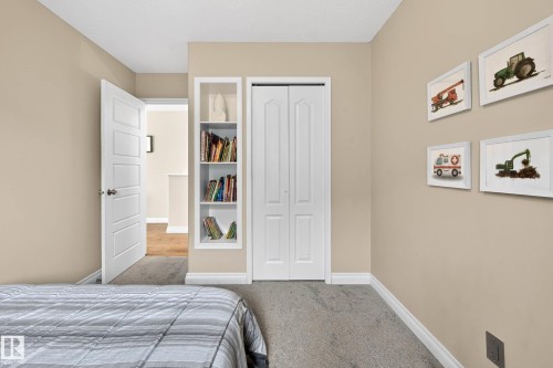 4214 156A Avenue, Edmonton, AB - Indoor Photo Showing Bedroom