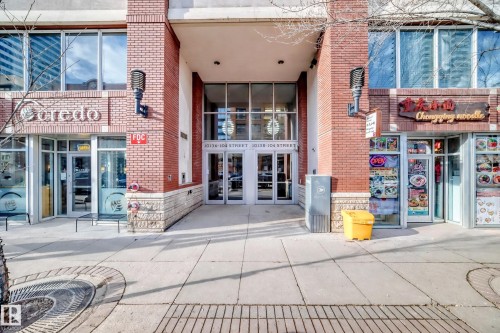 View of commercial property - 2004 10136 104 Street, Edmonton, AB - Outdoor