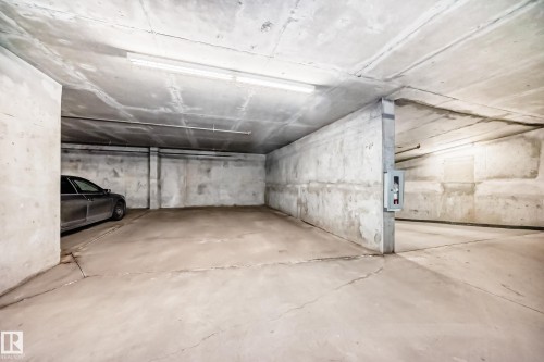 Basement featuring a garage - 2004 10136 104 Street, Edmonton, AB - Indoor Photo Showing Garage