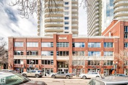 View of apartment building / complex - 