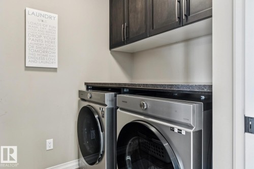 3673 Atkinson Loop, Edmonton, AB - Indoor Photo Showing Laundry Room
