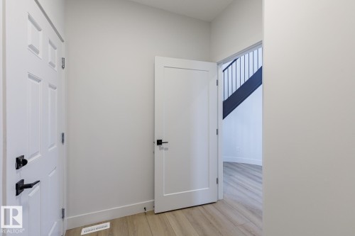 13113 212A Street, Edmonton, AB - Indoor Photo Showing Other Room