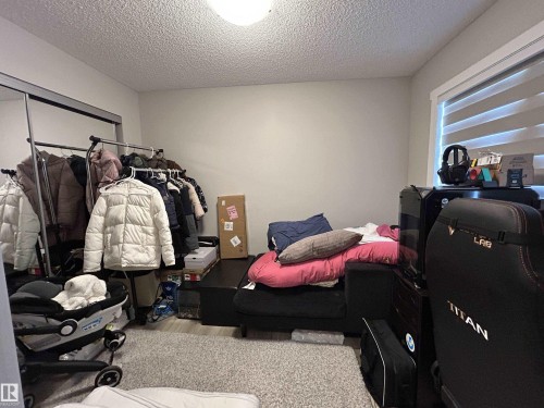 120 1530 Tamarack Boulevard, Edmonton, AB - Indoor Photo Showing Bedroom
