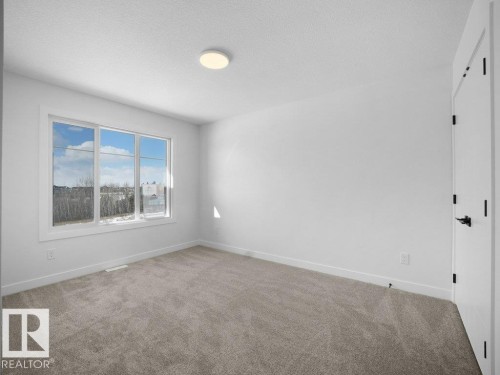 3327 Chernowsi Way, Edmonton, AB - Indoor Photo Showing Other Room