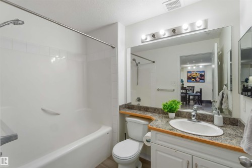 324 5350 199 Street, Edmonton, AB - Indoor Photo Showing Bathroom
