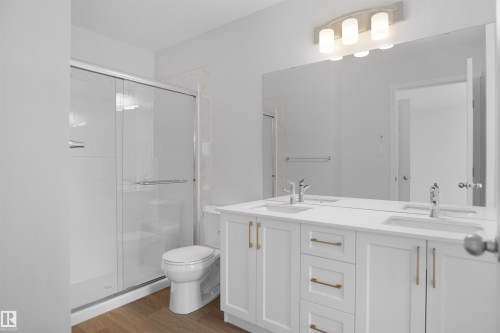 18172 73 Street, Edmonton, AB - Indoor Photo Showing Bathroom