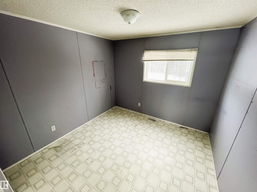 59502 Rge Rd 102, Rural St. Paul County, AB - Indoor Photo Showing Other Room