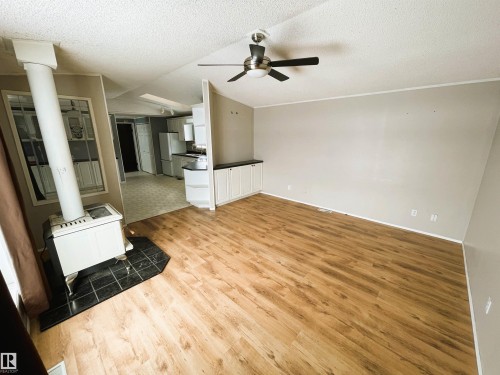 59502 Rge Rd 102, Rural St. Paul County, AB - Indoor Photo Showing Other Room