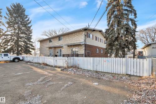 8216-8222 120 Avenue, Edmonton, AB - Outdoor