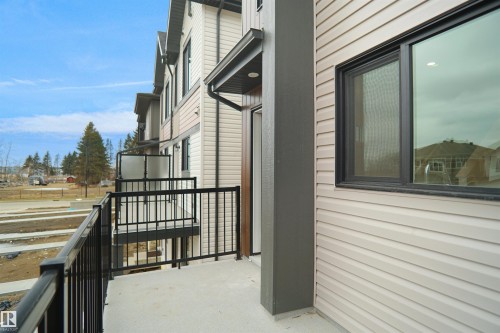 930 19 Avenue, Edmonton, AB - Outdoor With Exterior