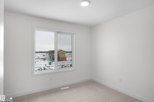 5131 River'S Edge Way, Edmonton, AB - Indoor Photo Showing Other Room