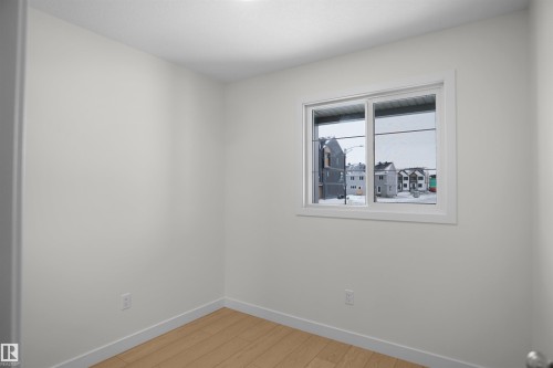 5131 River'S Edge Way, Edmonton, AB - Indoor Photo Showing Other Room