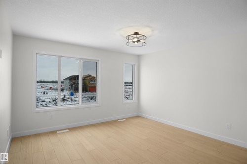 5131 River'S Edge Way, Edmonton, AB - Indoor Photo Showing Other Room
