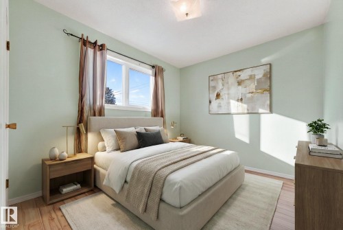 4645 115 Avenue, Edmonton, AB - Indoor Photo Showing Bedroom