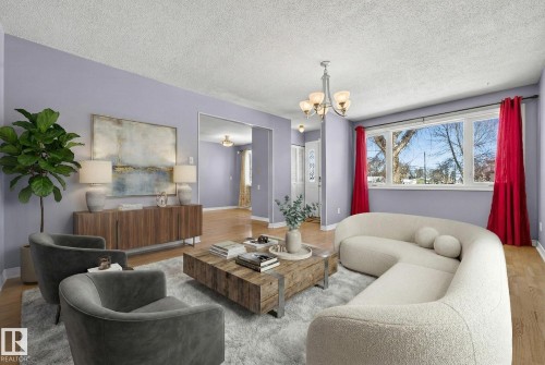 4645 115 Avenue, Edmonton, AB - Indoor Photo Showing Living Room