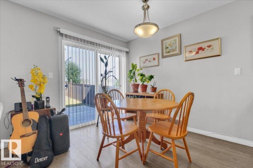 745 Eagleson Crescent, Edmonton, AB - Indoor Photo Showing Dining Room