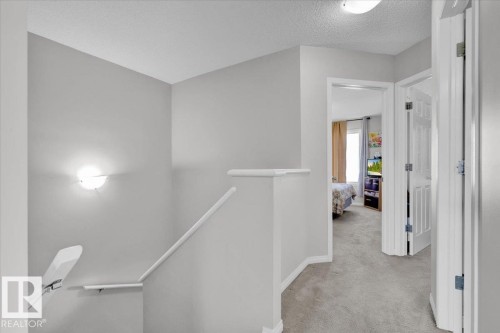 745 Eagleson Crescent, Edmonton, AB - Indoor Photo Showing Other Room