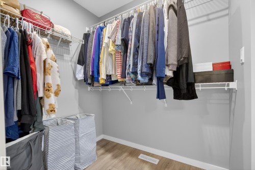 2382 Kelly Circle, Edmonton, AB - Indoor With Storage