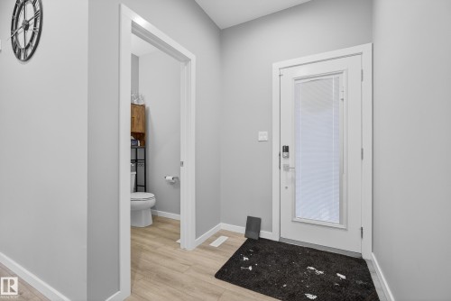 2382 Kelly Circle, Edmonton, AB - Indoor Photo Showing Other Room