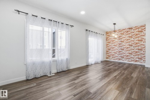 19732 28 Avenue, Edmonton, AB - Indoor Photo Showing Other Room
