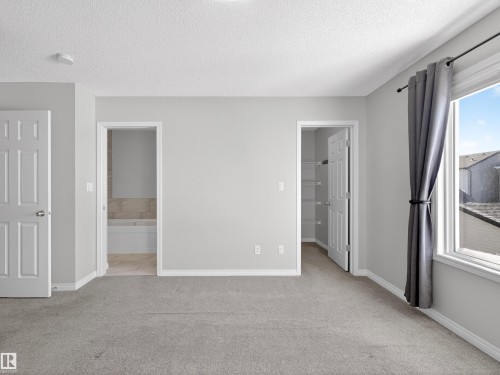 1267 Chappelle Boulevard, Edmonton, AB - Indoor