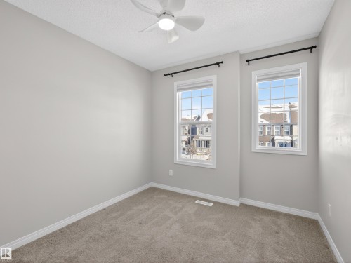 1267 Chappelle Boulevard, Edmonton, AB - Indoor Photo Showing Other Room