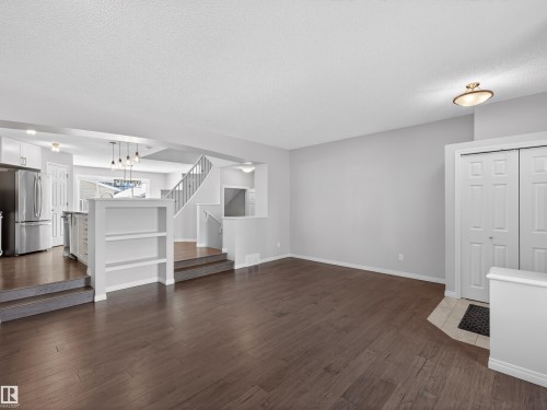 1267 Chappelle Boulevard, Edmonton, AB - Indoor Photo Showing Other Room