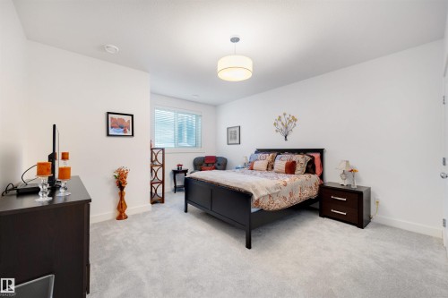 4683 Chegwin Wynd, Edmonton, AB - Indoor Photo Showing Bedroom
