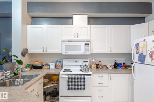 224 4304 139 Avenue, Edmonton, AB - Indoor Photo Showing Kitchen With Double Sink