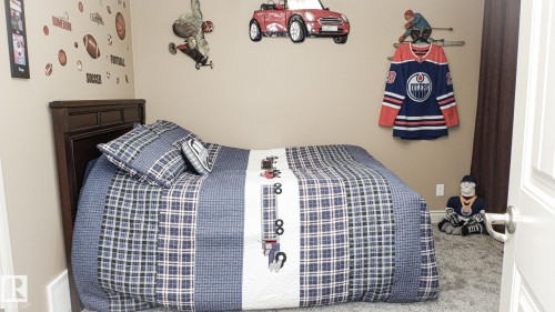 3619 Goodridge Crescent, Edmonton, AB - Indoor Photo Showing Bedroom