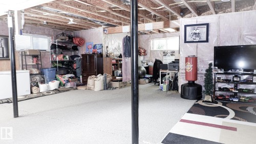 3619 Goodridge Crescent, Edmonton, AB - Indoor Photo Showing Basement