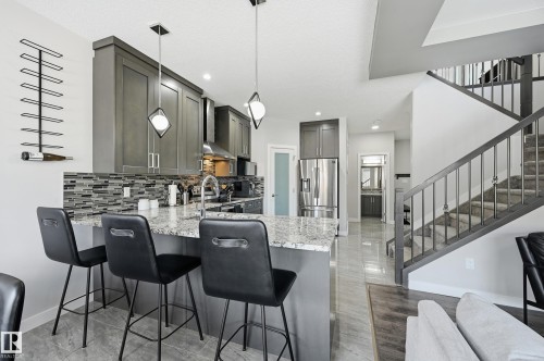 16813 65 Street, Edmonton, AB - Indoor