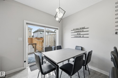 16813 65 Street, Edmonton, AB - Indoor Photo Showing Dining Room