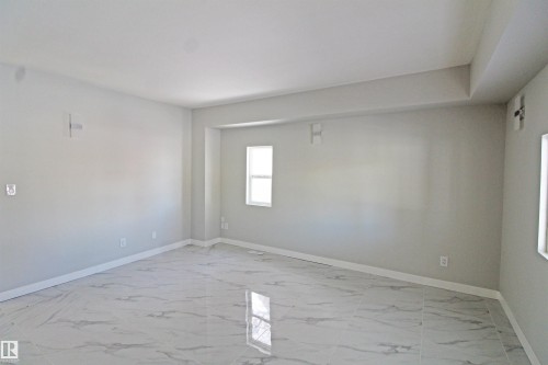 4729 49 Avenue, Wetaskiwin, AB - Indoor Photo Showing Other Room