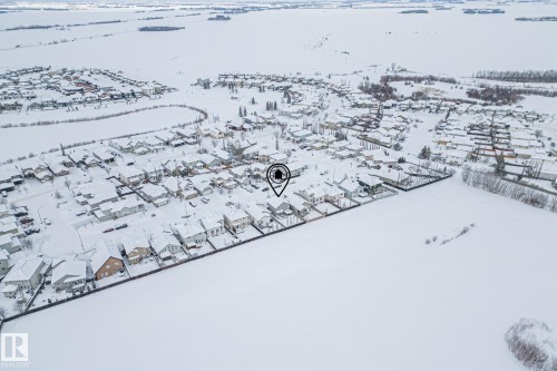 View of snowy aerial view - 10415 94 Street, Morinville, AB - 