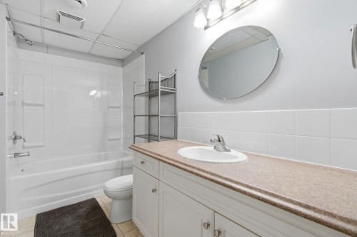 5302 57 Avenue, Stony Plain, AB - Indoor Photo Showing Bathroom