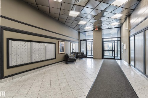 408 10179 105 Street, Edmonton, AB - Indoor Photo Showing Other Room