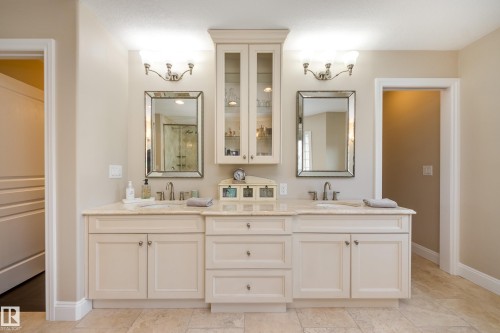 103 Weaver Drive, Edmonton, AB - Indoor Photo Showing Bathroom