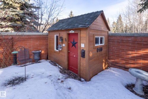 103 Weaver Drive, Edmonton, AB - Outdoor With Exterior