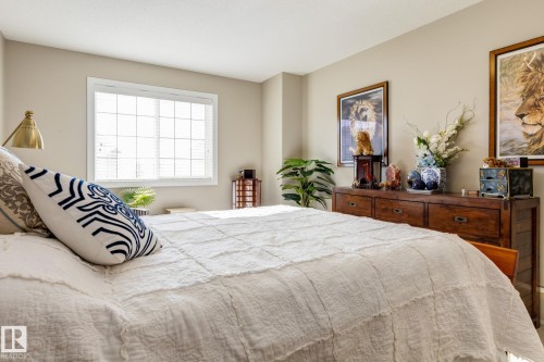 91 7293 South Terwillegar Drive, Edmonton, AB - Indoor Photo Showing Bedroom