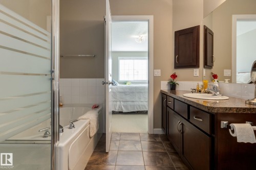 91 7293 South Terwillegar Drive, Edmonton, AB - Indoor