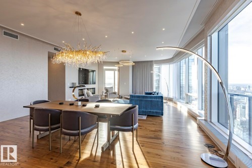 4804 10360 102 Street, Edmonton, AB - Indoor Photo Showing Dining Room