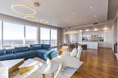 4804 10360 102 Street, Edmonton, AB - Indoor Photo Showing Living Room