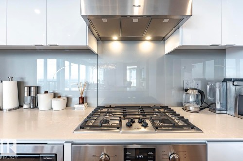 4804 10360 102 Street, Edmonton, AB - Indoor Photo Showing Kitchen With Upgraded Kitchen