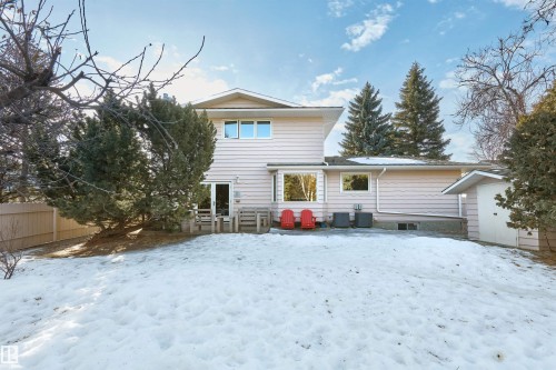 10908 Bearspaw Drive W, Edmonton, AB - Outdoor