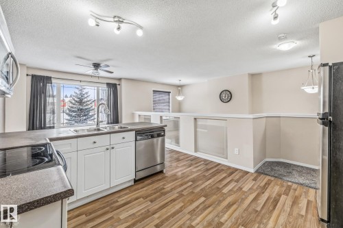 1421 Hermitage Road, Edmonton, AB - Indoor Photo Showing Kitchen With Stainless Steel Kitchen With Double Sink