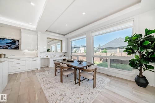 2747 Wheaton Drive, Edmonton, AB - Indoor