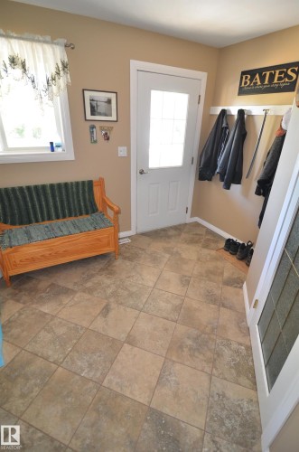 59225 Rge Rd 31, Rural Barrhead County, AB - Indoor Photo Showing Other Room