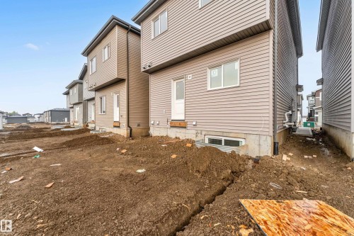 252 24 Street Sw, Edmonton, AB - Outdoor